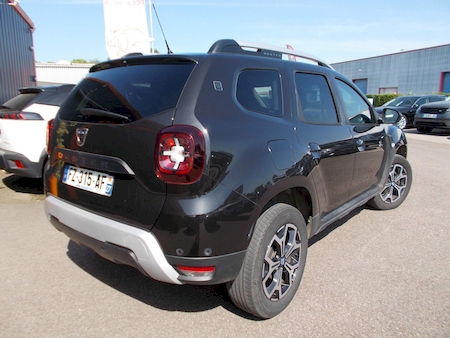 DACIA DUSTER II 1.3 TCE 130 CV PRESTIGE 4X2 BV6 ********* 1 ERE MAIN AVEC SEULEMENT 30064 KMS **********